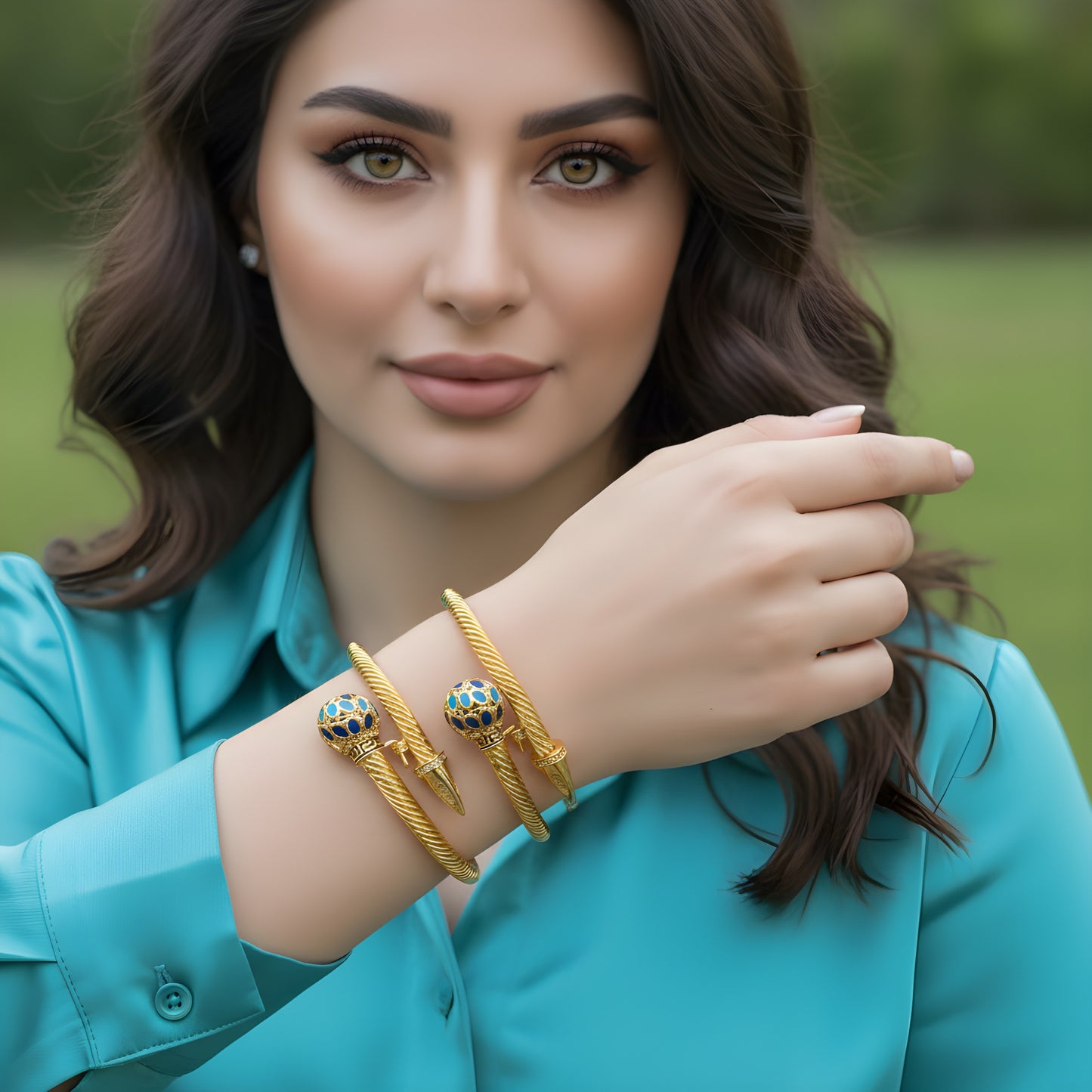 The Babylon Twist Bangle سوار بابلي ملتف